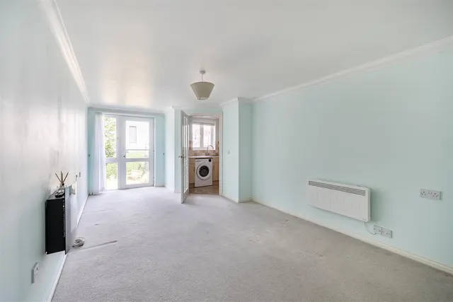 Sandbanks Road, Poole, BH14, photo 3