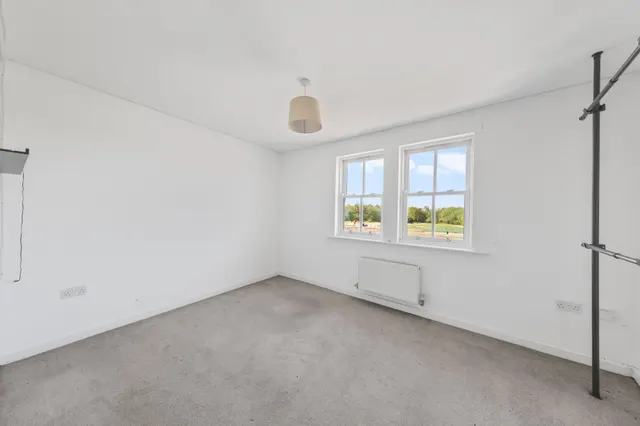 Photo 3 — Jodrell Drive, Grappenhall, Warrington, Warrington, WA4 3HA