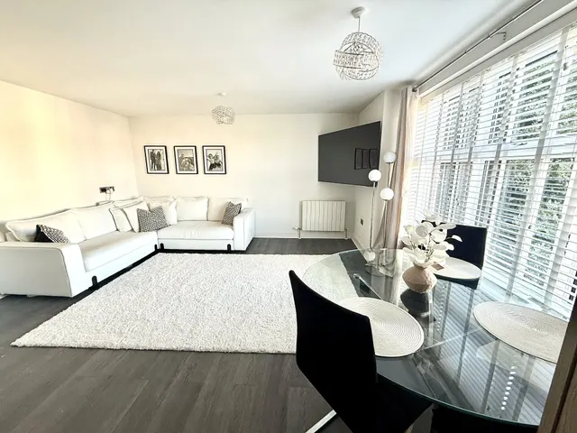 Totnes Road, Paignton, TQ4