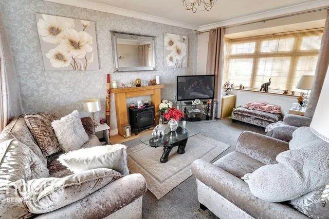 Berkeley Lane, Canvey Island, SS8, photo 2