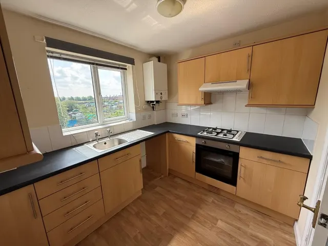Henley Court, Gainsborough, DN21, photo 3