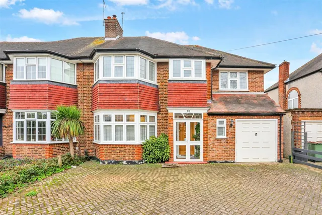 Park Road, Cheam Village, SM3 8PY, photo 1