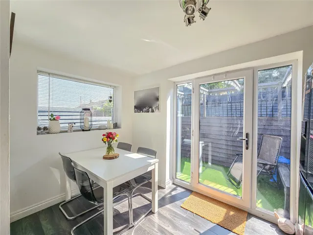 Crispin Way, Kingswood, BS15, photo 3