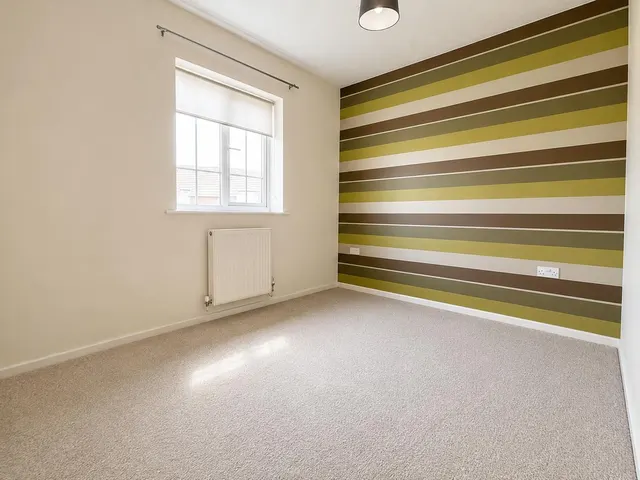 Photo 3 — Manorhouse Close, Walsall, WS1