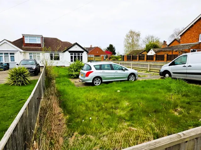 Tetney Road, Humberston, DN36, photo 2