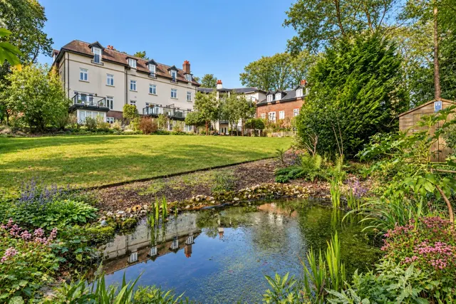 Kings Crescent, Winchester, SO22, photo 2