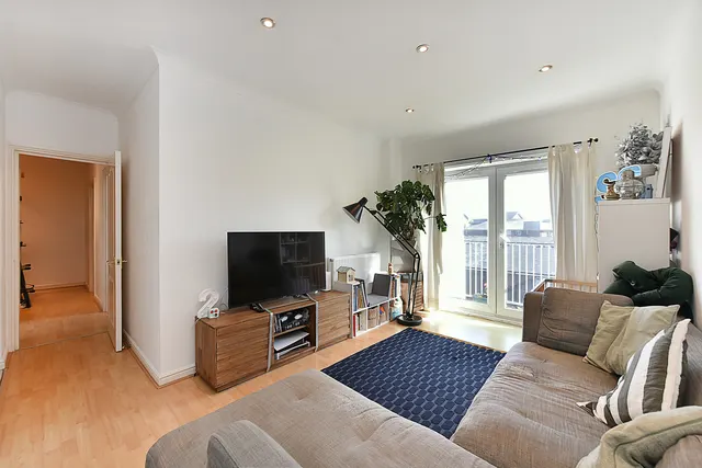 Fawley Lodge, London, E14, photo 1