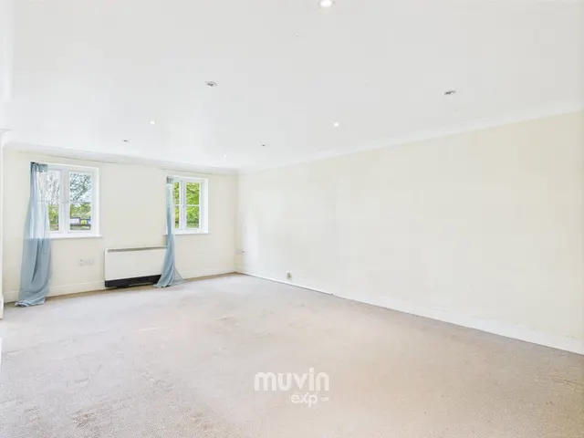 Photo 2 — Weetmans Drive, Colchester, CO4 9EA