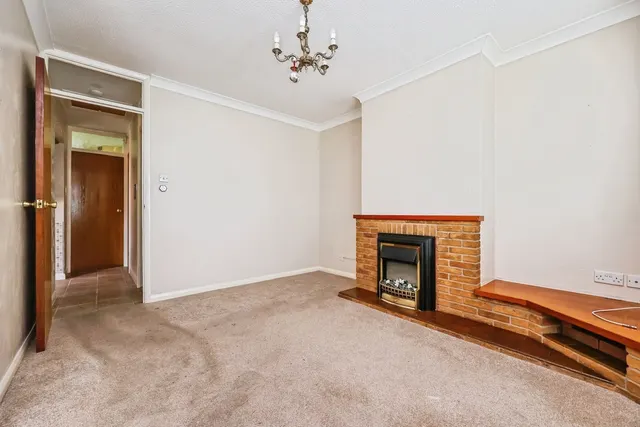 Wordsworth Avenue, Hucknall, NG15, photo 2