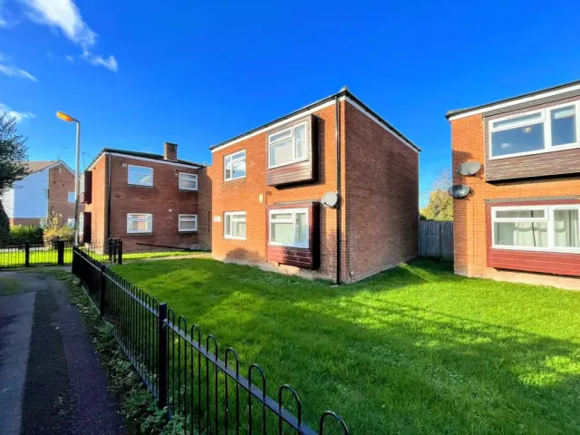 Beechwood Way, Aston Clinton, Buckinghamshire, HP22 5JW, photo 1