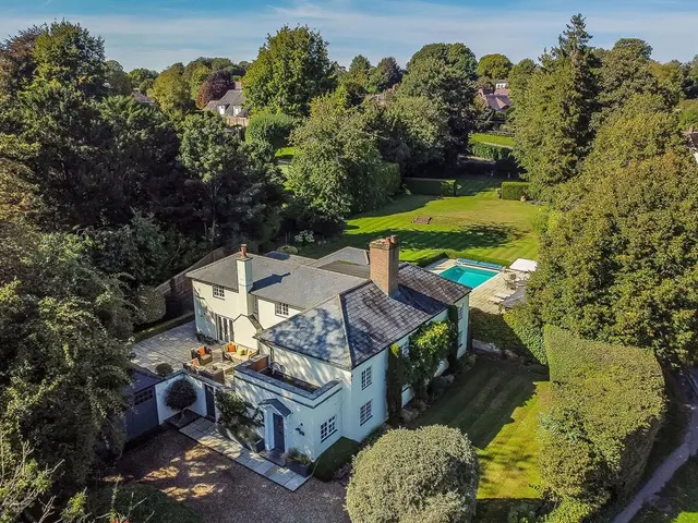 Avington Lane, Itchen Abbas, SO21, photo 3