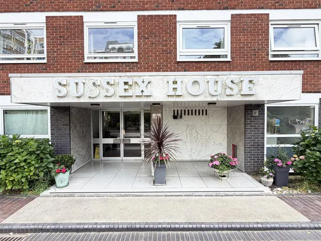 Photo 2 — Hartington Place, Eastbourne, BN21 3BH