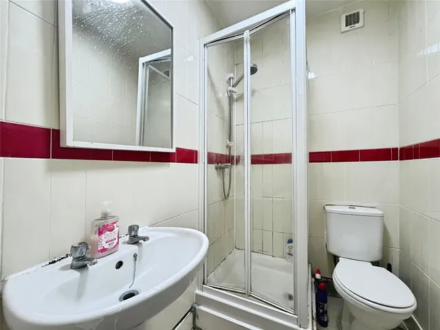 South Road, Englefield Green, TW20, photo 3
