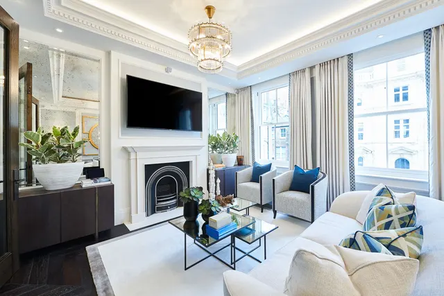 Prince Of Wales Terrace, W8, photo 1