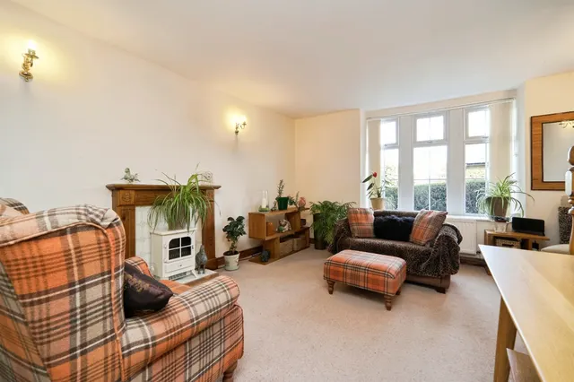 Photo 2 — Springhill Place, Wilsden, Bradford