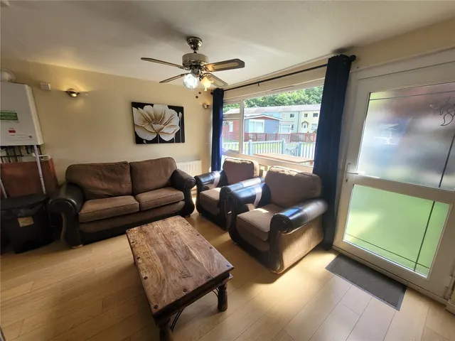 Riverside, Glan Gwna Holiday Park, LL55, photo 2