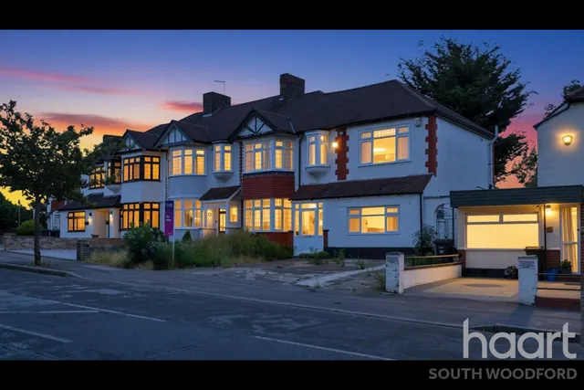 Hillside Avenue, Woodford Green, IG8, photo 1
