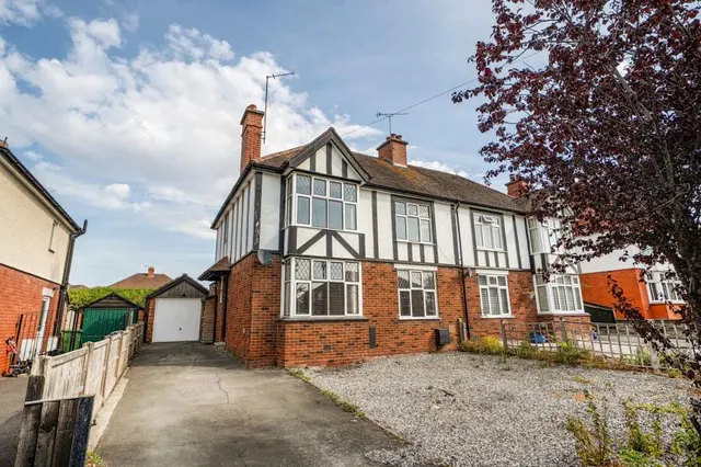 Ledbury Road, Hereford, HR1, photo 1
