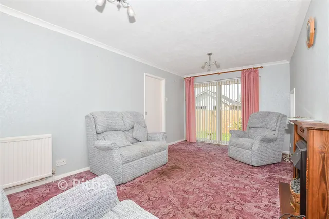 Perowne Way, Sandown, PO36, photo 3