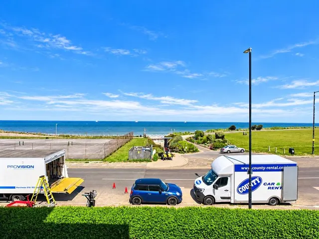 Northumberland Avenue, Margate, CT9, photo 1