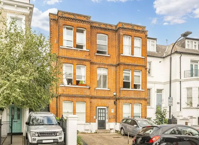 Boscombe Road, Shepherds Bush, W12, photo 1