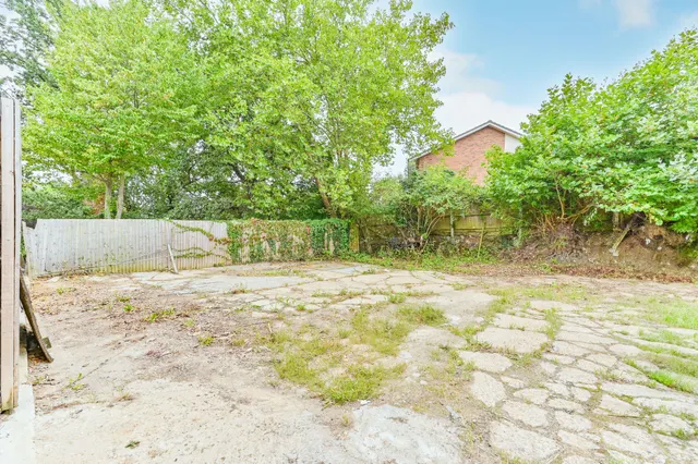Photo 3 — Land to the Rear, 23 Hillside Road, London