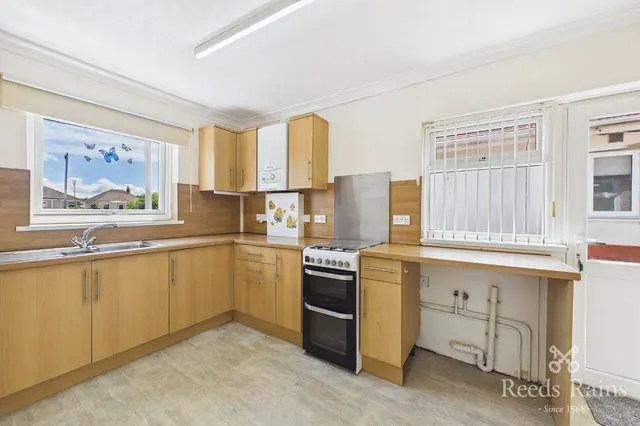 Photo 2 — Aled Gardens, Kinmel Bay, Conwy, LL18