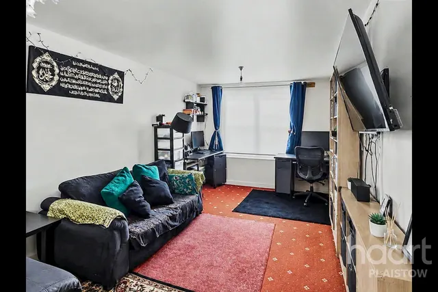 King Street, London, E13, photo 1