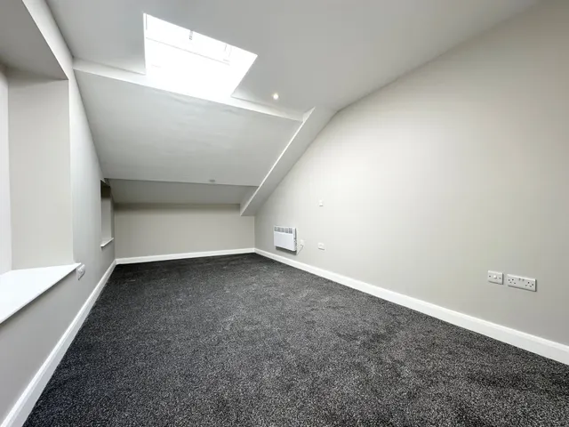 Alfred Street East, Halifax, HX1, photo 3