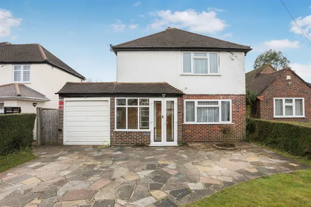 Cheyham Gardens, South Cheam, Sutton, SM2 7NH, photo 1