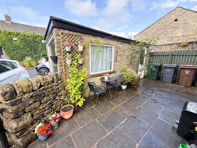 Photo 2 — Skipton Road, Steeton, BD20 6SD