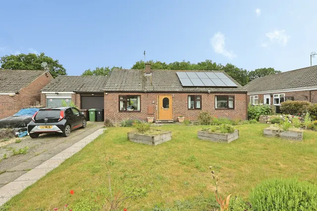 Elizabeth Drive, Necton, PE37, photo 1
