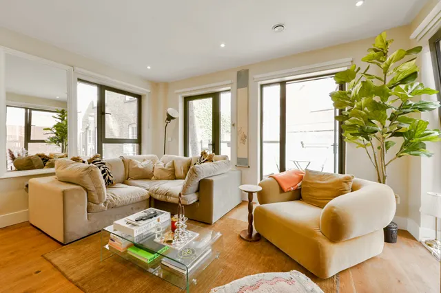 3 Dauphine House, Salisbury Street, London, photo 1