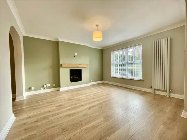 Holland House Road, Walton-le-Dale, PR5, photo 3