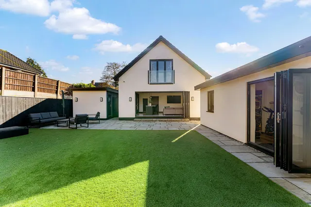 Rutland Ave, Over Hulton, M46, photo 2