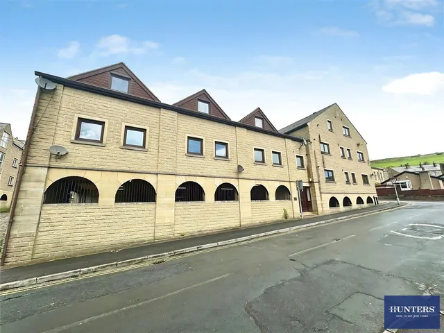 Butlers View Boothtown, Halifax, HX3 6PB