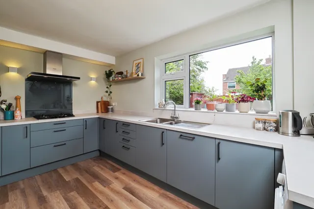 Clumber Drive, Nottingham, NG12, photo 2