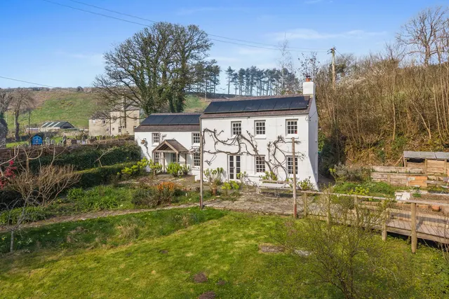 Photo 2 — Bridge Cottage, Cheriton, Llanmadoc, Gower, Swansea, SA3 1BY