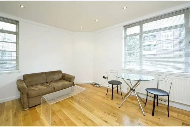 Sloane Avenue, London, SW3, photo 3