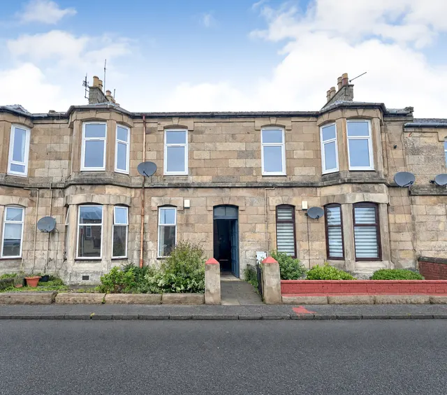Kilwinning, KA13, photo 1