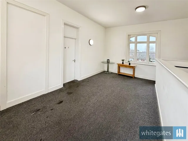 New Hall, Liverpool, L10, photo 3