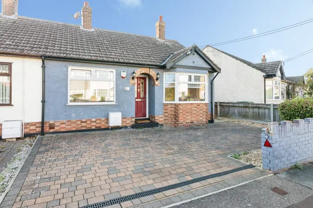 Highland Way, Lowestoft, NR33, photo 1