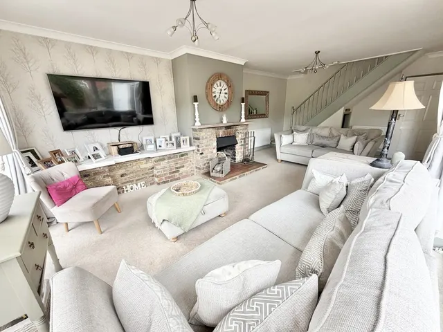 Finchampstead, Wokingham, photo 3