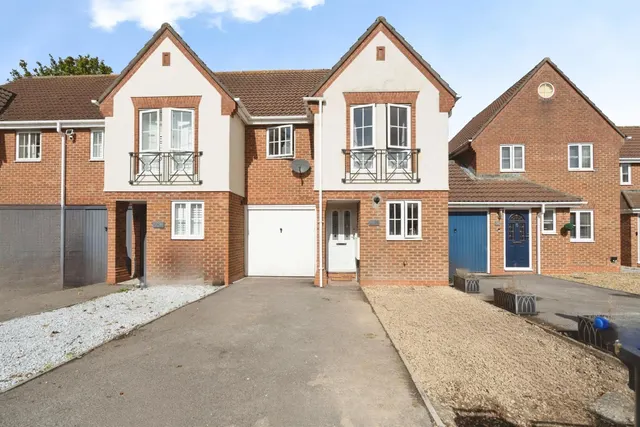 Chambers Avenue, Amesbury, SP4, photo 1