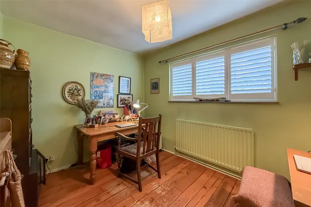 Photo 3 — Garrard Way, Wheathampstead, Hertfordshire, AL4 8PE