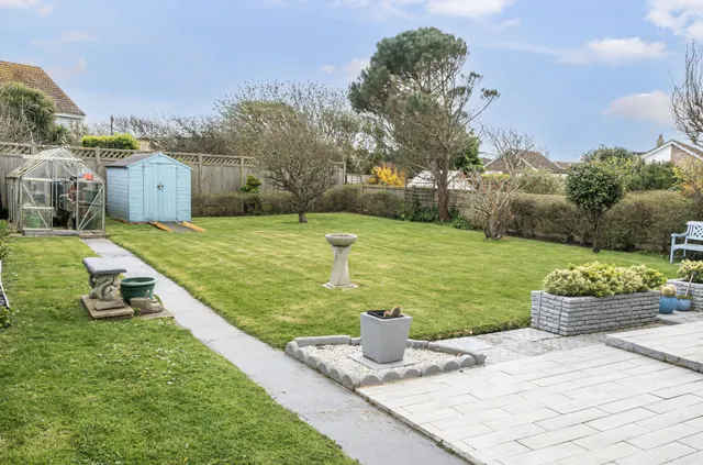 Sandringham Close, Bracklesham Bay, PO20, photo 2