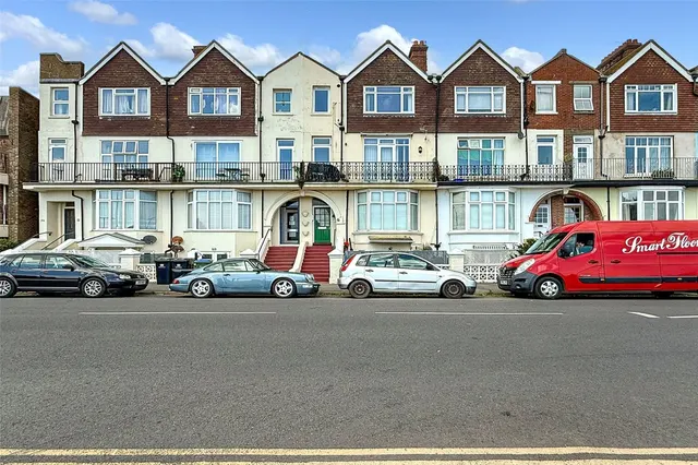 Littlehampton, BN17, photo 1