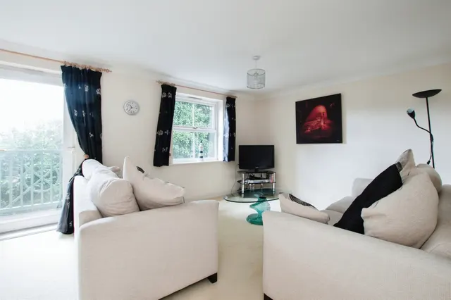 St. Stephens Road, Bournemouth, BH2, photo 2