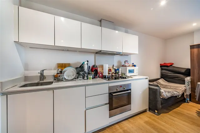 Seven Sea Gardens, Bromley By Bow, E3, photo 1