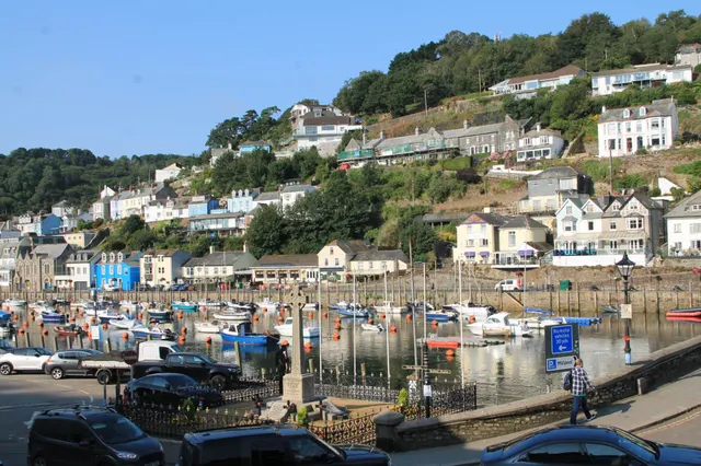 Photo 2 — Bridgend, Fore Street, East Looe, PL13 1HH